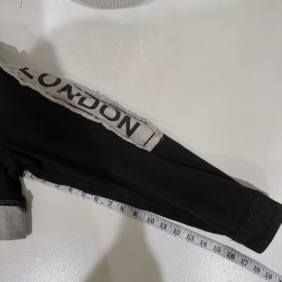 American Bazi Fashion Tour Cropped Denim Jacket with Gray Hoodie - Medium - Picture 12 of 13